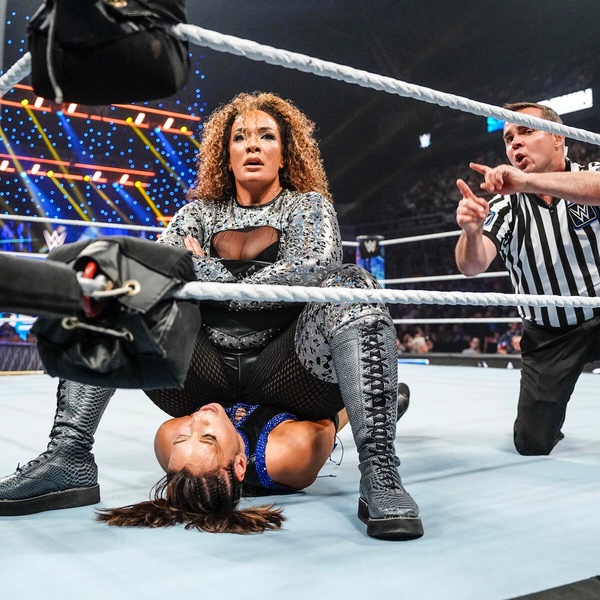 Nia Jax – Annihilator