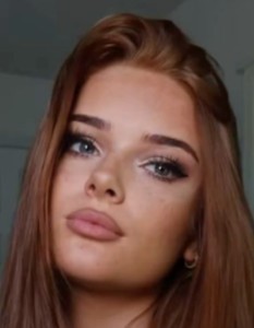 Bella Anderson