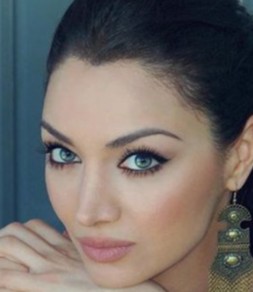 Claudia Lynx