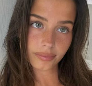 Stephanie Mandich