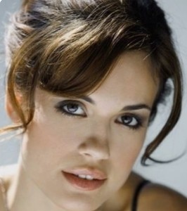 Torrey DeVitto