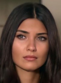 Tuba Büyüküstün