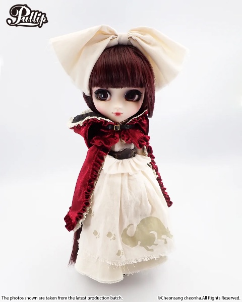Bloody Red Hood (Timeless Treasures)