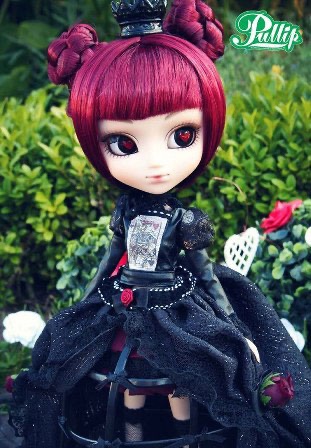 Lunatic Queen