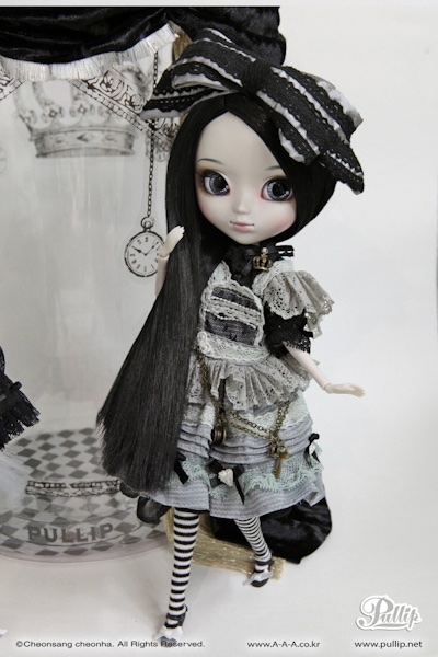 Monochrome Alice Limited