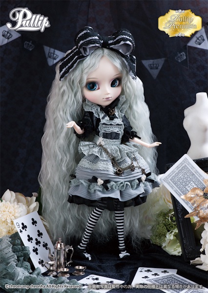 Romantic Alice Monochrome