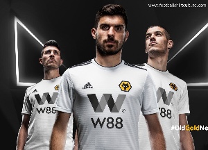 Away 18/19